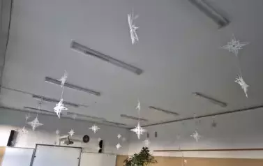 Dekoracja zimowa w sali matematycznej