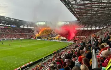 Oprawa kibic&oacute;w Jagielloni