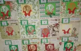 Kartki z okazji Bożego Narodzenia wykonane przez Szkolne Koło Caritas.