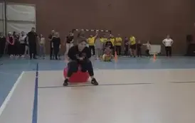 Wyścig na piłkach do skakania