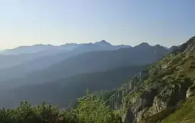 Piękny widok g&oacute;r podczas drogi na Giewont