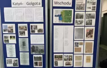 Gazetka upamiętniająca Zbrodnię Katyńską 