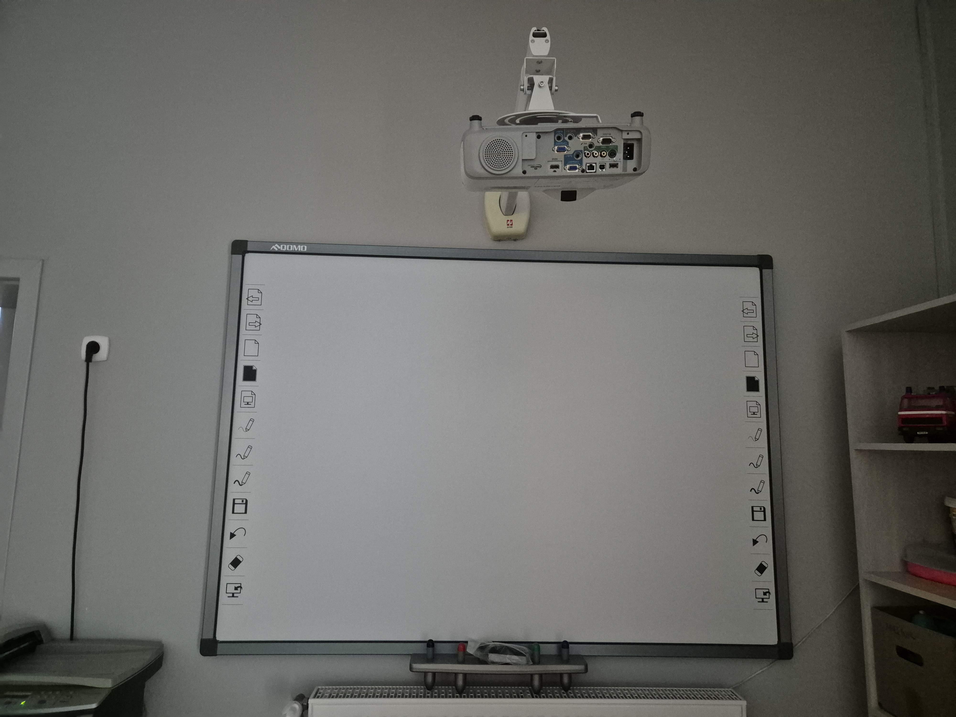 Tablica multimedialna