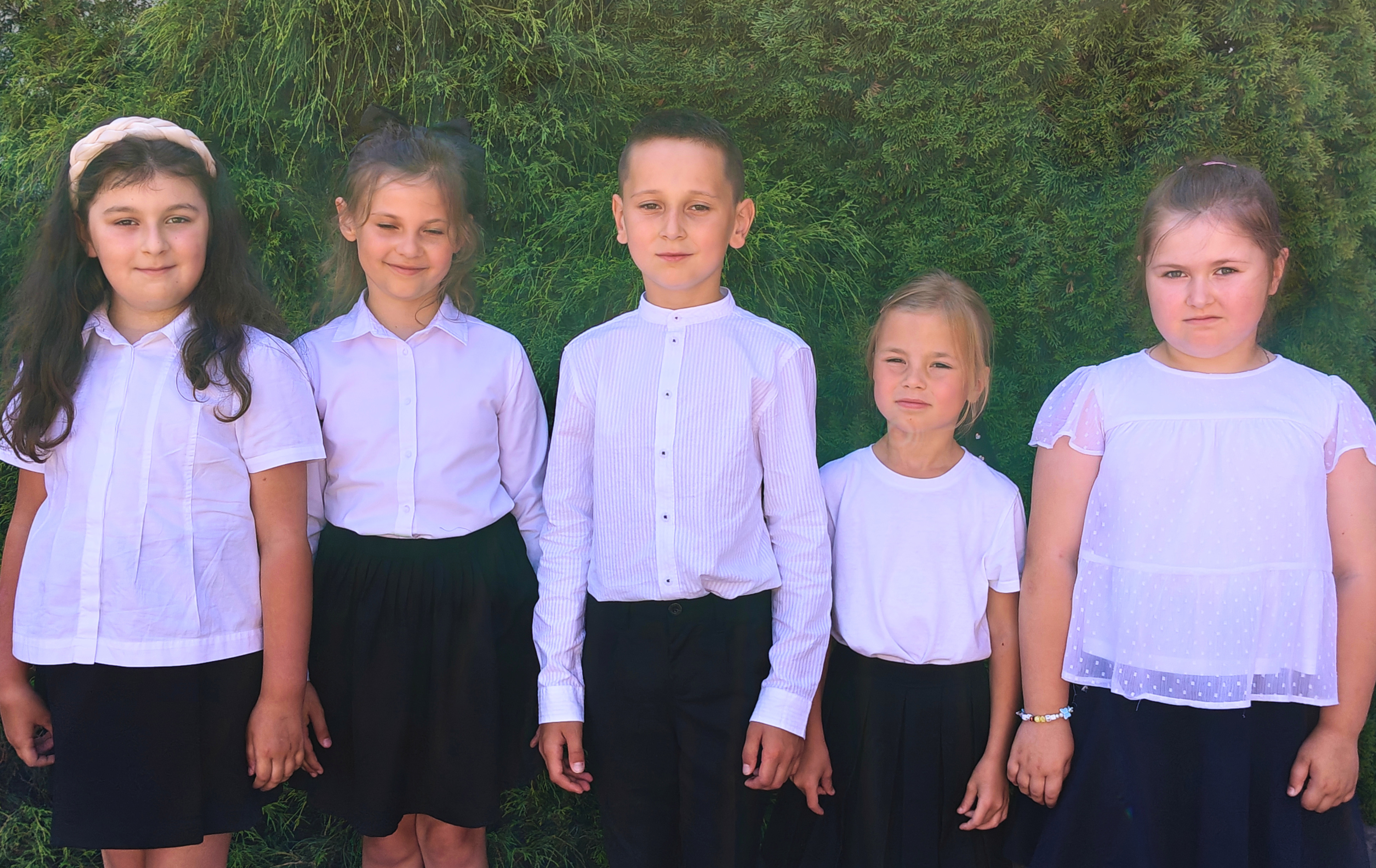 Uczniowie klasy pierwszej, kt&oacute;rzy uzyskali najlepsze wyniki w&nbsp;nauce w&nbsp;roku szkolnym 2025-2026