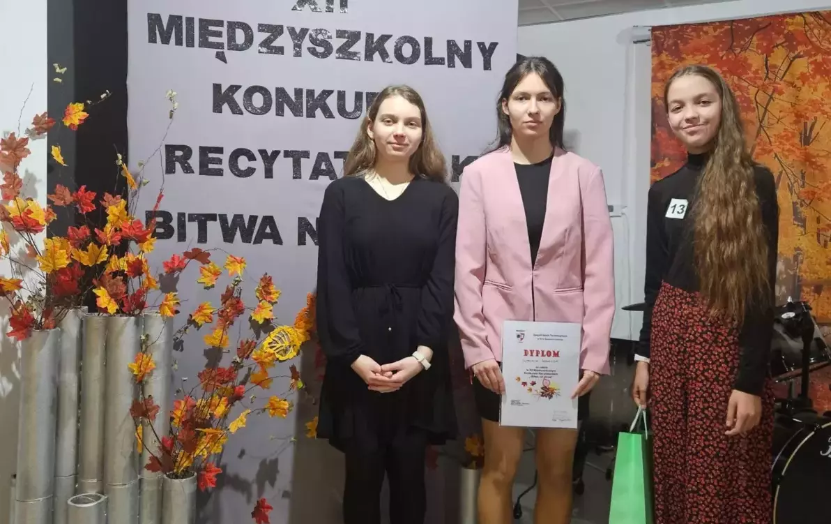 Zdjęcie do II miejsce w XII Międzyszkolnym konkursie "Bitwa na słowa"