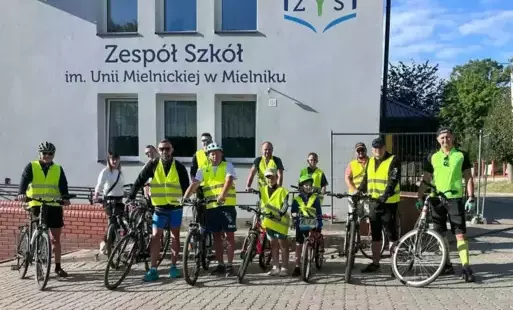 Zdjęcie do 60 km na rowerze z okazji 60-lecia Mielnickiej Tysiąclatki