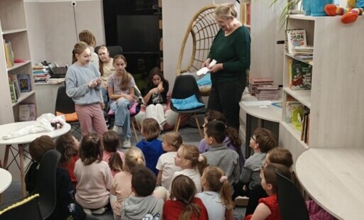Zdjęcie do Wizyta w bibliotece